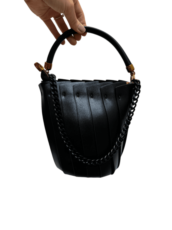 0809# BLACK – Image 2